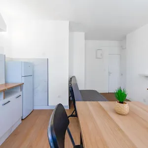 Appartement Joli 2 Pieces Proche Gare St Charles, Marseille